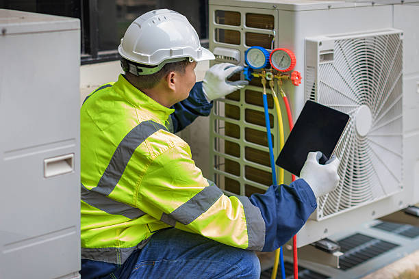 Professional Hvac technician working in Millsboro, PA